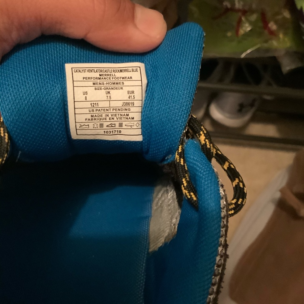 Merrell size 8 - Picture 4 of 6